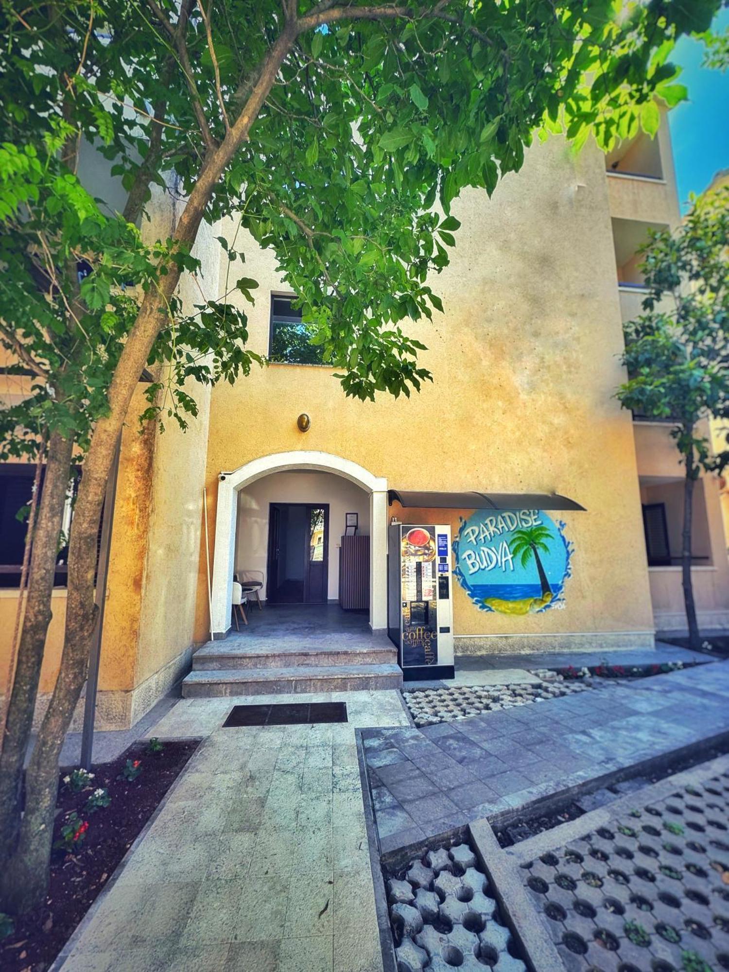 Astra Apartment