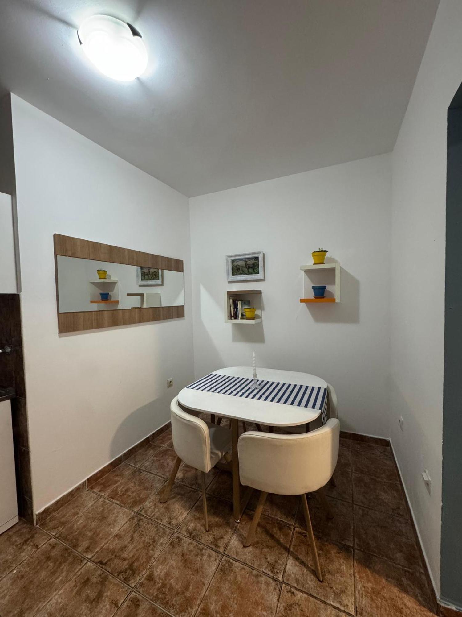 Apartment Astra *