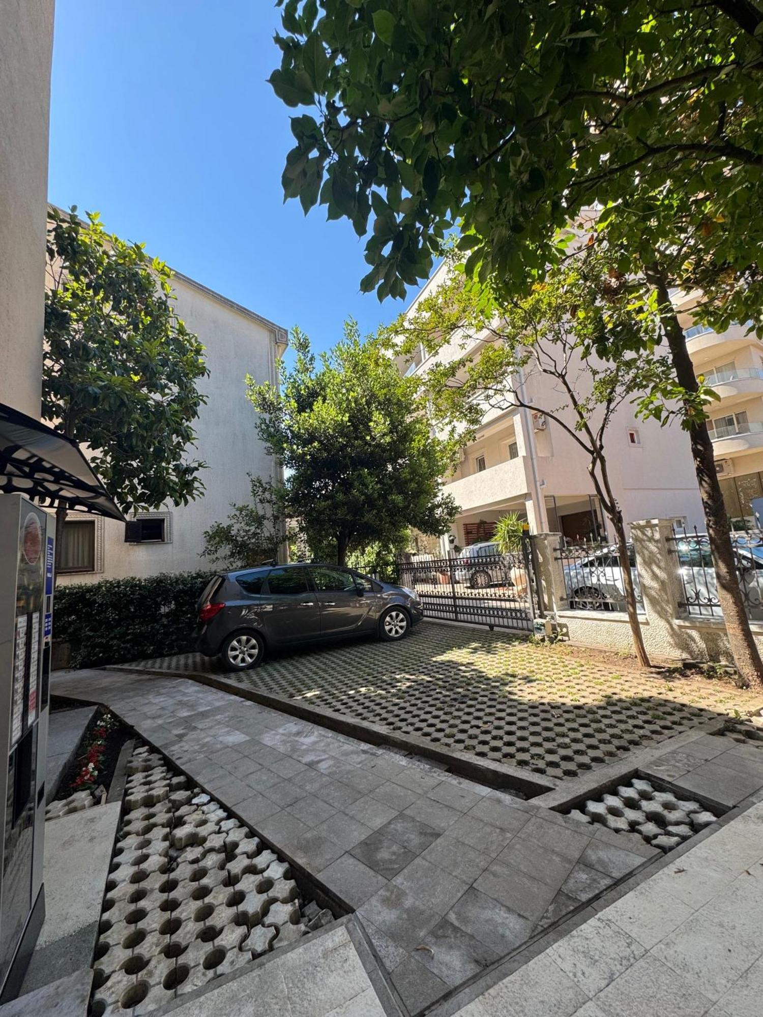 Apartment Astra Budva