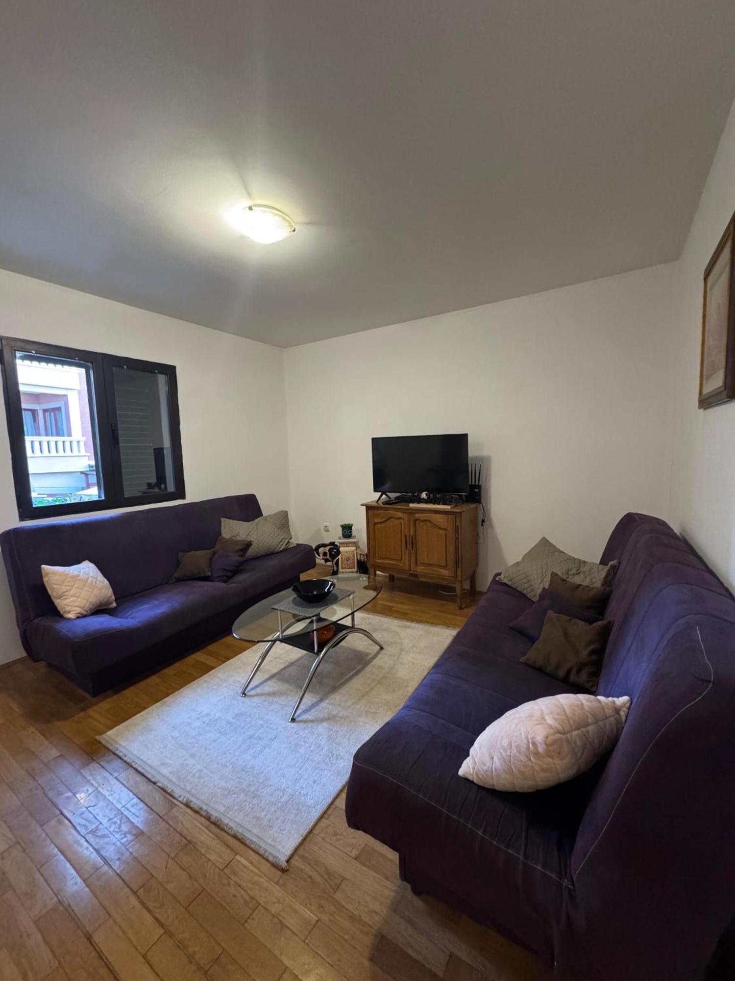 Astra Apartment