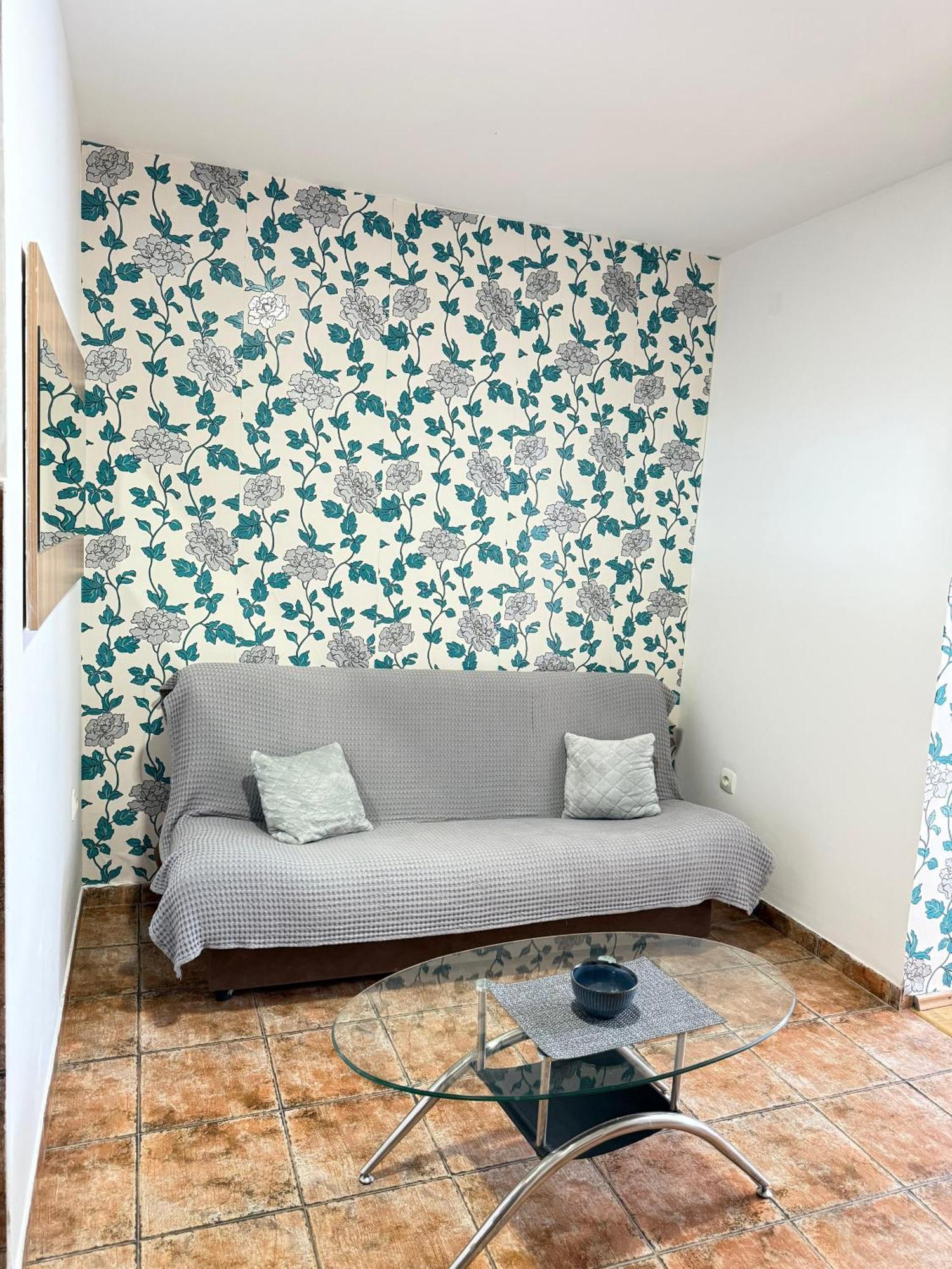 Astra Apartment *
