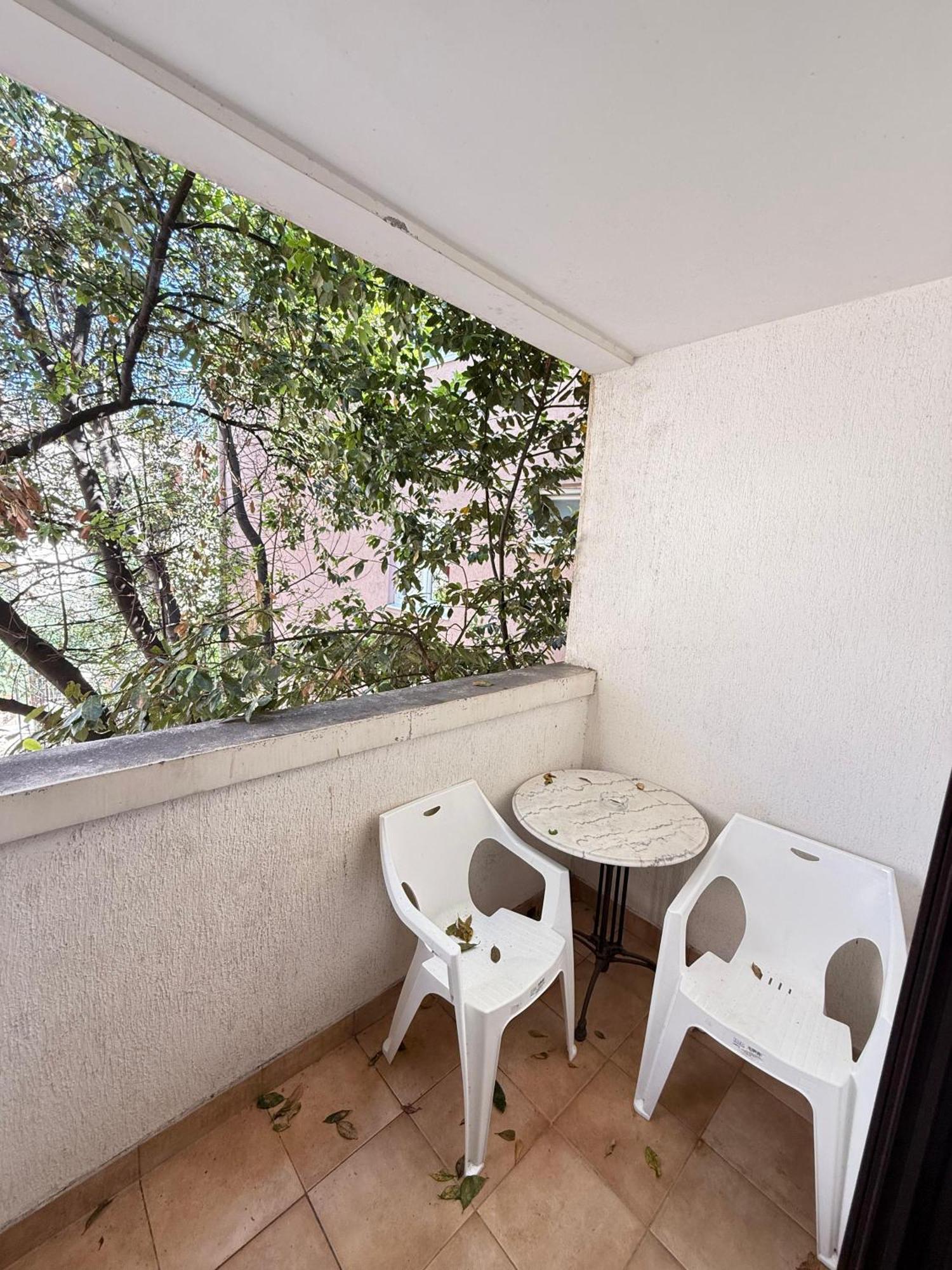 Astra Apartment *